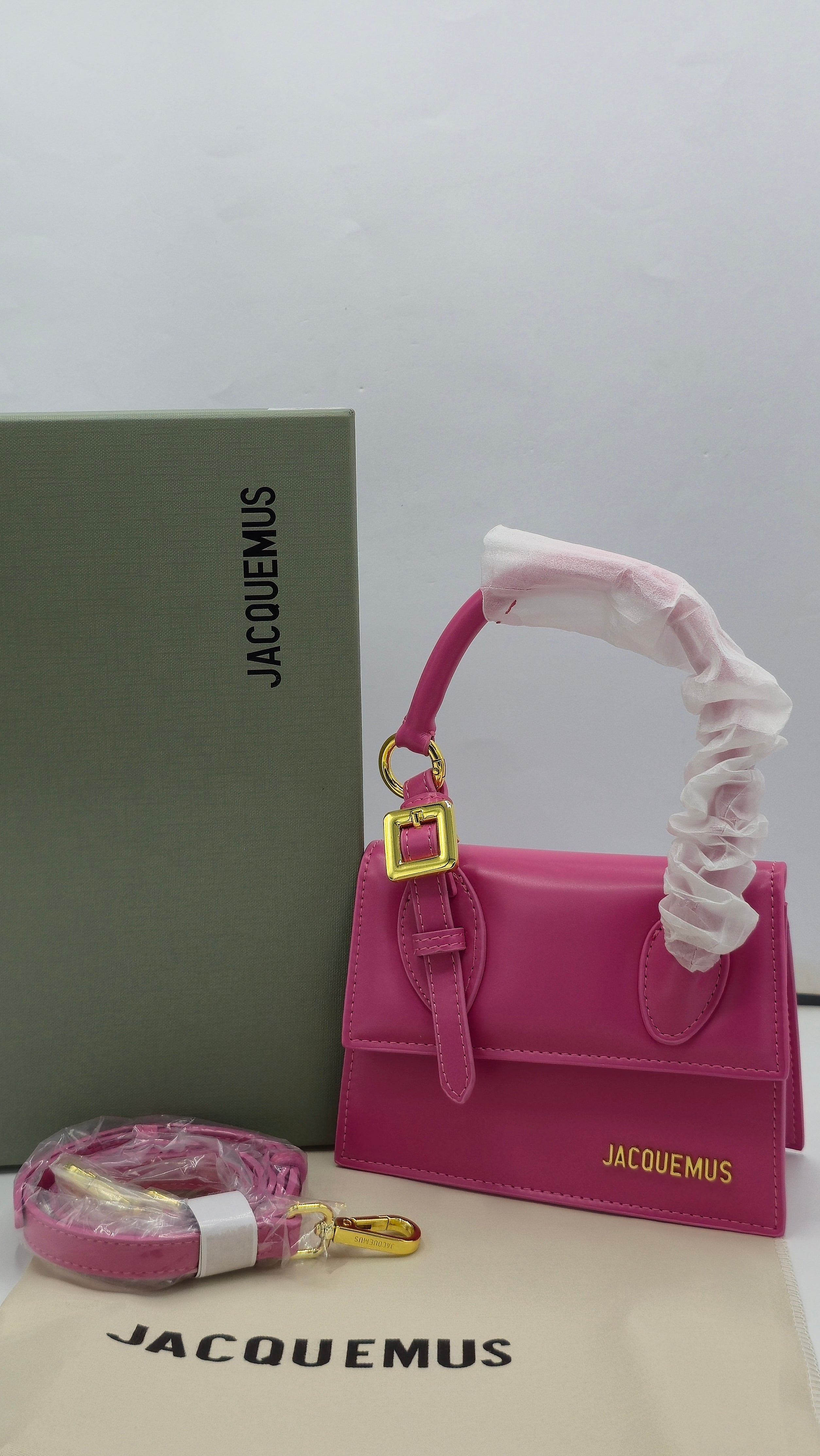 Jacquemus Le Chiquito Moyen