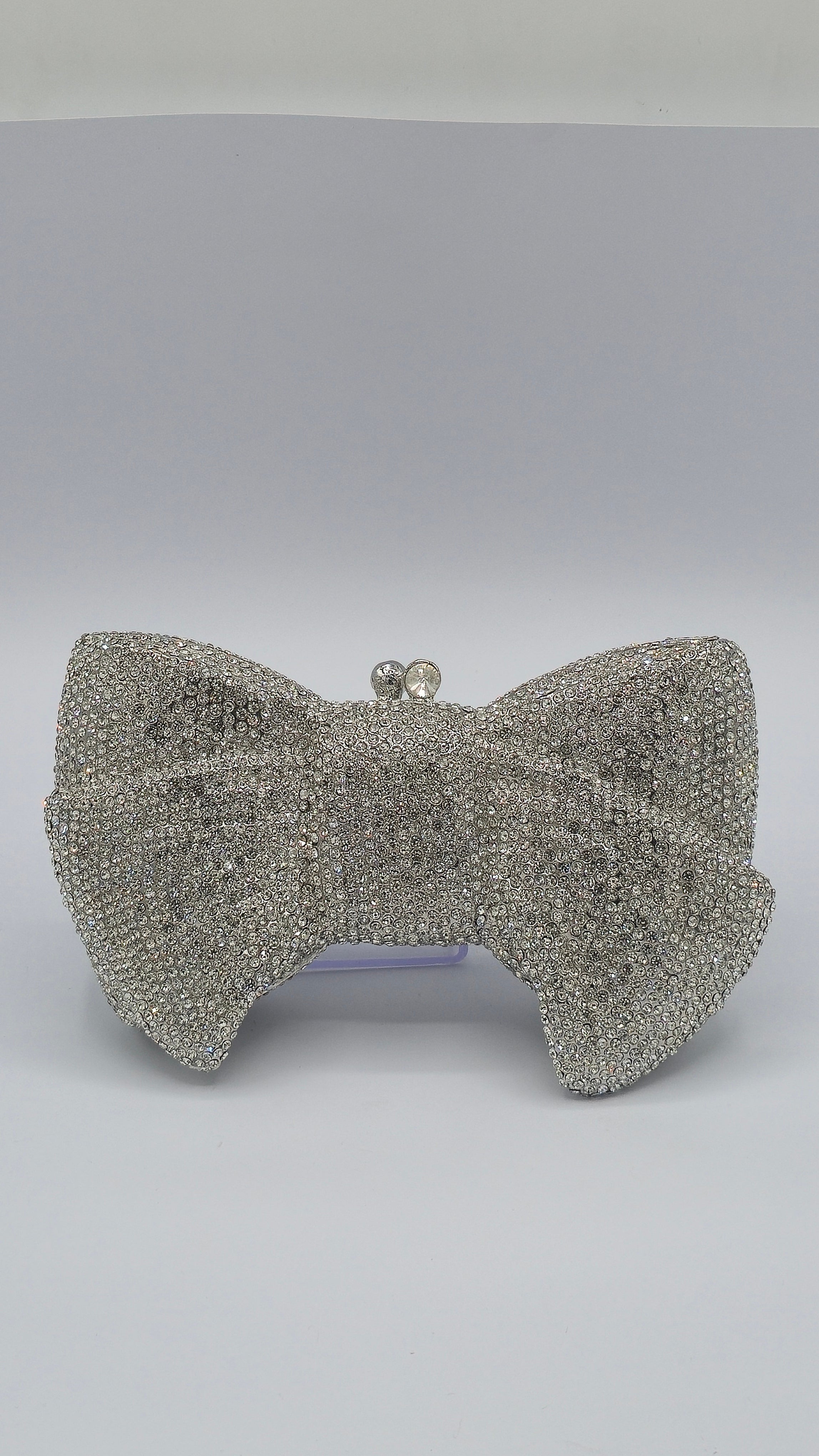 BOW CLUTCH