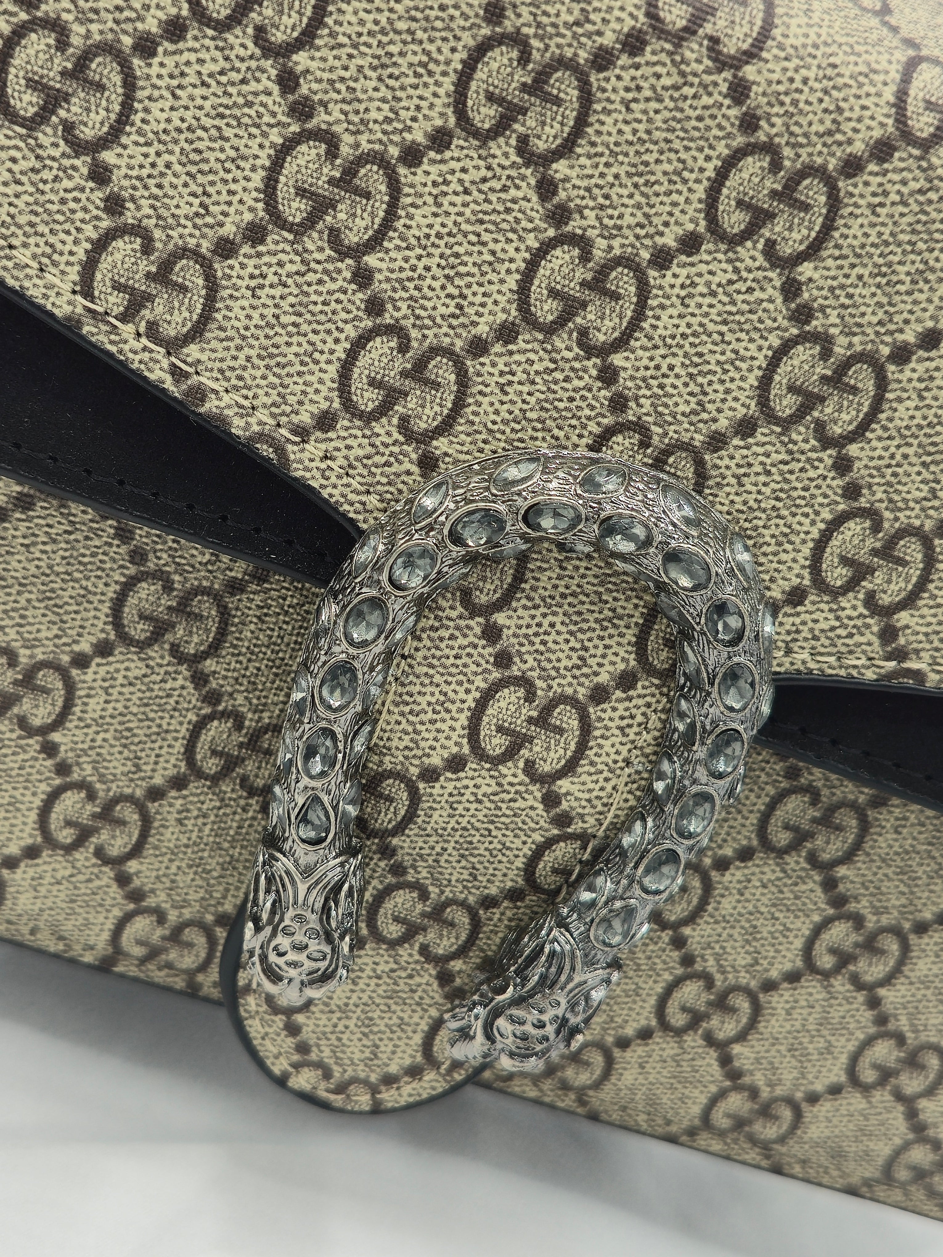 Gucci Dionysus GG Supreme